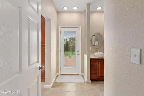 Entry Way - 185 Lunsford Rd, Murphy, NC 28906 photo 3 of 15