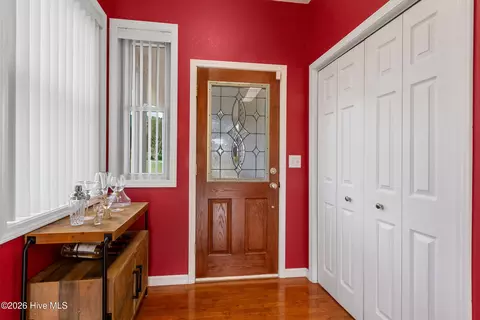 Entry Way - 185 Lunsford Rd, Murphy, NC 28906 photo 5 of 15
