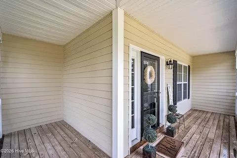Exterior - 127 Headwaters Dr, Hampstead, NC 28443 photo 3 of 17