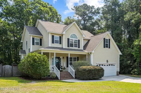 127 Headwaters Dr, Hampstead, NC 28443
