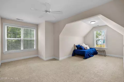 Bedroom - 127 Headwaters Dr, Hampstead, NC 28443 photo 4 of 9
