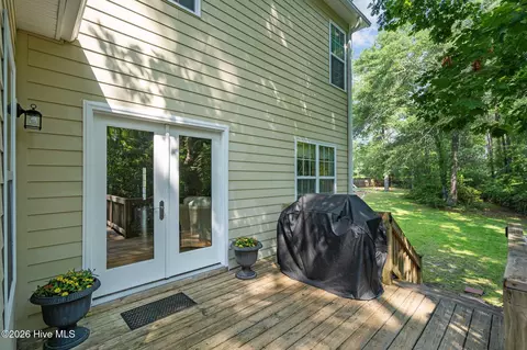 Exterior - 127 Headwaters Dr, Hampstead, NC 28443 photo 8 of 17