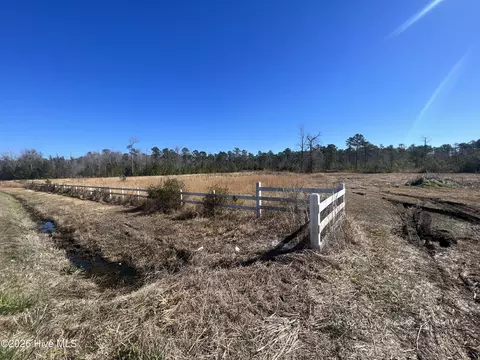 897 Chair Factory Rd, Nakina, NC 28455
