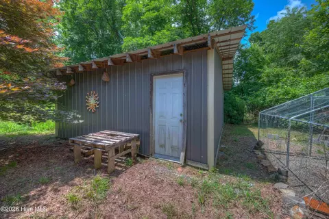 Exterior - 365 Roberson Rd, Murphy, NC 28906 photo 16 of 30