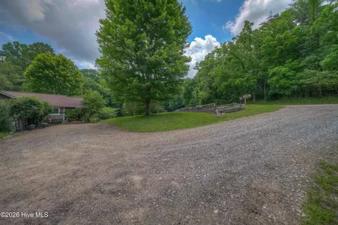 Exterior - 365 Roberson Rd, Murphy, NC 28906 photo 22 of 30