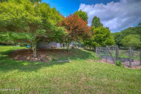 Exterior - 365 Roberson Rd, Murphy, NC 28906 photo 13 of 30