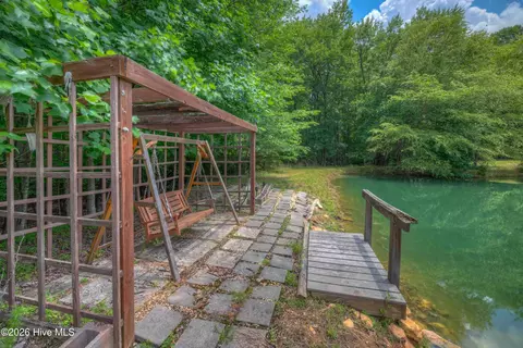 Exterior - 365 Roberson Rd, Murphy, NC 28906 photo 19 of 30