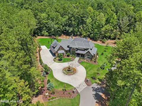 1421 Alpine Creek Dr, Raleigh, NC 27614