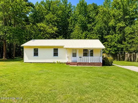 917 Cypress St, Rockingham, NC 28379