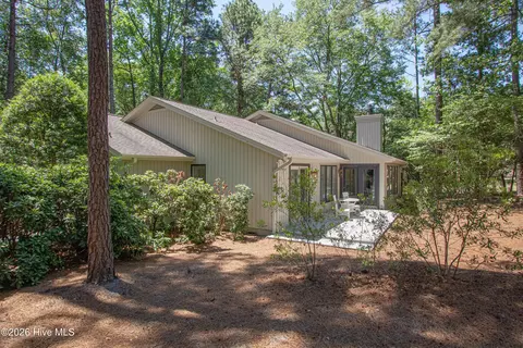 Exterior - 12 Whithorn Ct, Pinehurst, NC 28374 photo 9 of 13