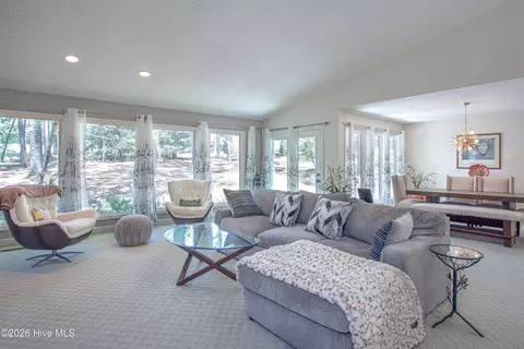 Living - 12 Whithorn Ct, Pinehurst, NC 28374 photo 2 of 3