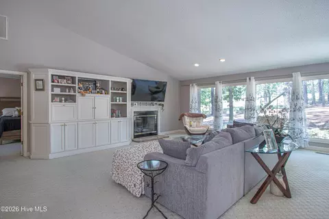 Living - 12 Whithorn Ct, Pinehurst, NC 28374 photo 1 of 3