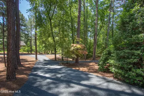 Exterior - 12 Whithorn Ct, Pinehurst, NC 28374 photo 11 of 13