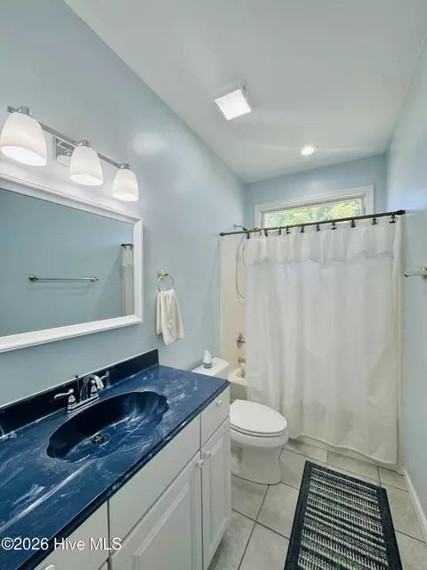 Bath - 247 Grandy Rd, Grandy, NC 27939 photo 5 of 8