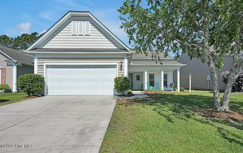 5033 Ballast Rd, Southport, NC 28461