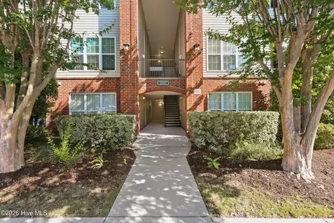 2807 Bloomfield Ln UNIT 206, Wilmington, NC 28412