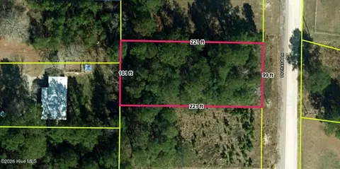 459 Orchard Ln SE, Bolivia, NC 28422