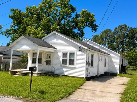 2219 Tudor Dr, Augusta, GA 30906