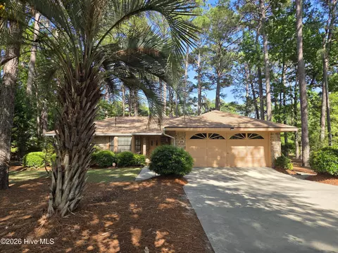 18 Carolina Shores Pkwy, Carolina Shores, NC 28467