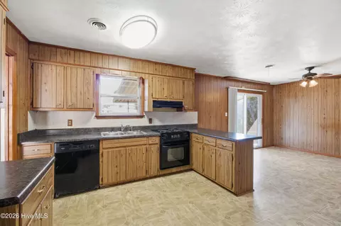 Kitchen - 3606 Greiner Dr, Augusta, GA 30906 photo 1 of 2
