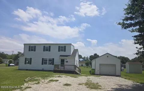 115 Bryan St, Havelock, NC 28532