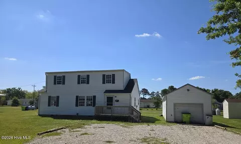 115 Bryan St, Havelock, NC 28532