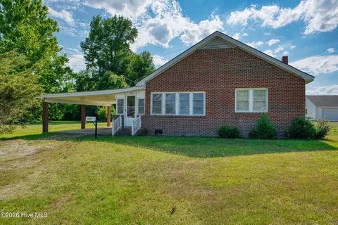 1020 N Nc Highway 37 N, Gates, NC 27937