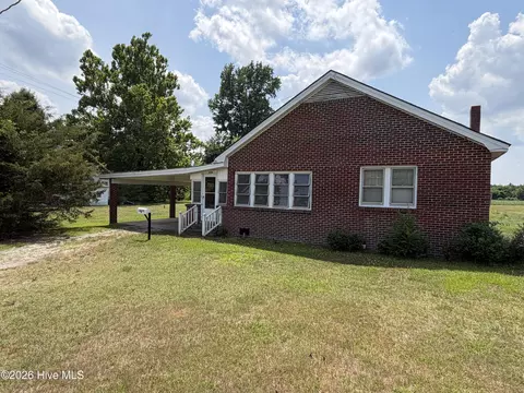 1020 N Nc Highway 37 N, Gates, NC 27937