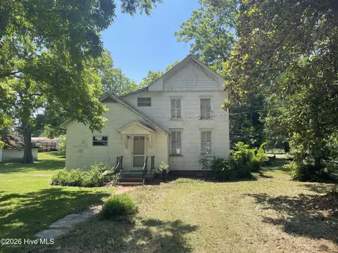 303 Boush St, Roper, NC 27970