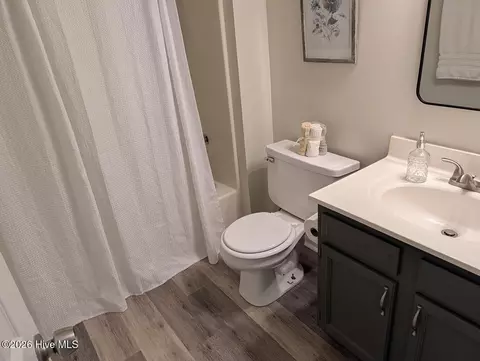 Bath - 1024 Spring Villa Dr, Jacksonville, NC 28540 photo 3 of 4