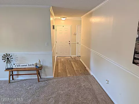Entry Way - 1024 Spring Villa Dr, Jacksonville, NC 28540 photo 1 of 1