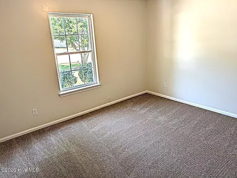 Bedroom - 1024 Spring Villa Dr, Jacksonville, NC 28540 photo 2 of 2