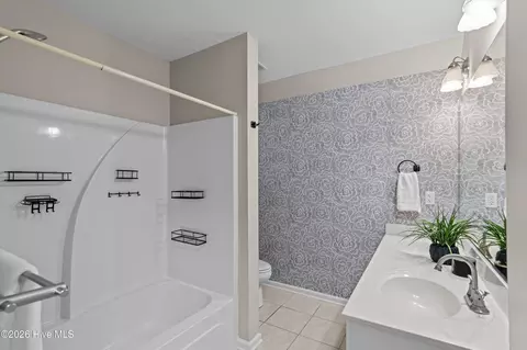 Bath - 616 Cornerstone Pl, Evans, GA 30809 photo 6 of 7