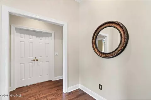 Entry Way - 1495 Monticello Dr, Pinehurst, NC 28374 photo 3 of 4