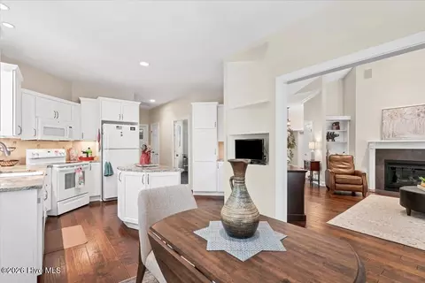 Kitchen - 1495 Monticello Dr, Pinehurst, NC 28374 photo 3 of 8