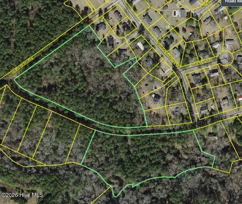 15 42 Acre Winding Creek Rd, Elizabethtown, NC 28337