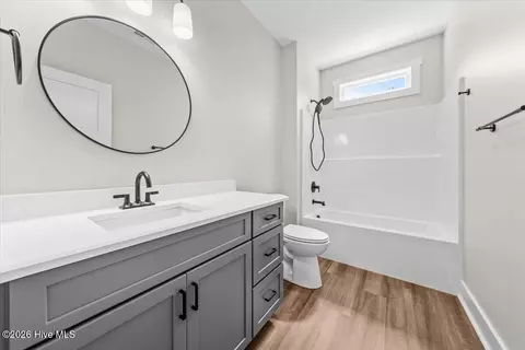 Bath - 439 E Philadelphia Ave, Pinebluff, NC 28373 photo 1 of 5