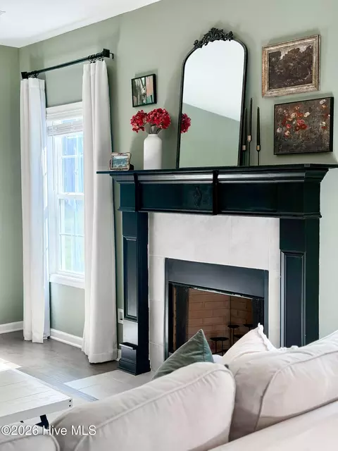 Living - 735 Crestwood Pkwy, Evans, GA 30809 photo 1 of 1