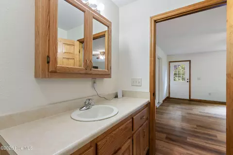 Bath - 85 Sunray Cir, Murphy, NC 28906 photo 8 of 8