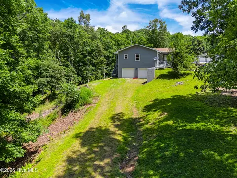 Exterior - 85 Sunray Cir, Murphy, NC 28906 photo 12 of 16