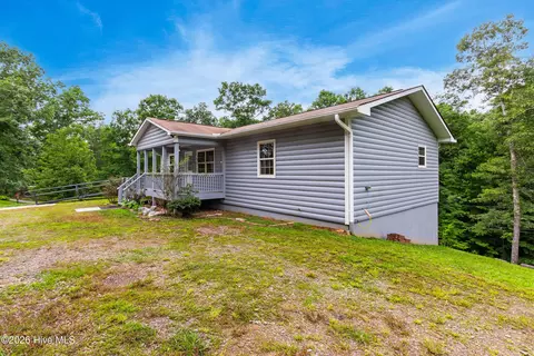 Exterior - 85 Sunray Cir, Murphy, NC 28906 photo 2 of 16