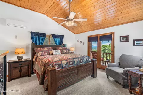 Bedroom - 198 Monarch Butterfly Trl, Murphy, NC 28906 photo 5 of 6