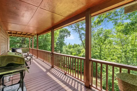 Exterior - 198 Monarch Butterfly Trl, Murphy, NC 28906 photo 5 of 13