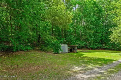Exterior - 5620 Candy Mountain Rd, Murphy, NC 28906 photo 13 of 15