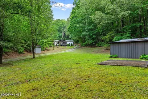 Exterior - 5620 Candy Mountain Rd, Murphy, NC 28906 photo 3 of 15