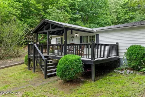 Exterior - 5620 Candy Mountain Rd, Murphy, NC 28906 photo 5 of 15
