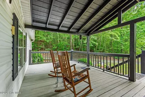 Exterior - 5620 Candy Mountain Rd, Murphy, NC 28906 photo 8 of 15