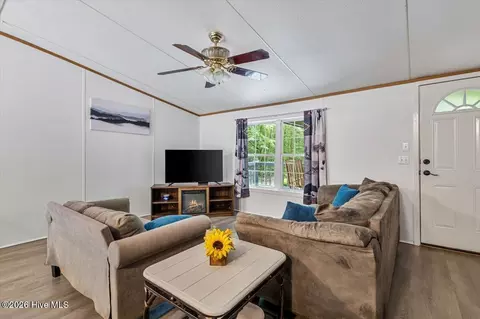 Living - 5620 Candy Mountain Rd, Murphy, NC 28906 photo 1 of 1