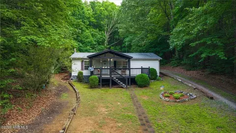5620 Candy Mountain Rd, Murphy, NC 28906