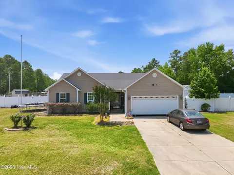 158 Quinn Hill Rd, Newport, NC 28570